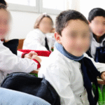 hay clases el lunes 12 de Mayo